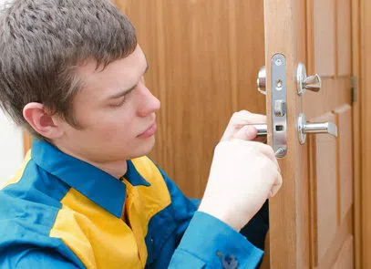 Greenwood Village CO Locksmith Greenwood Village, CO 720-443-5366 - 16-Emergency-Locksmith-Opening